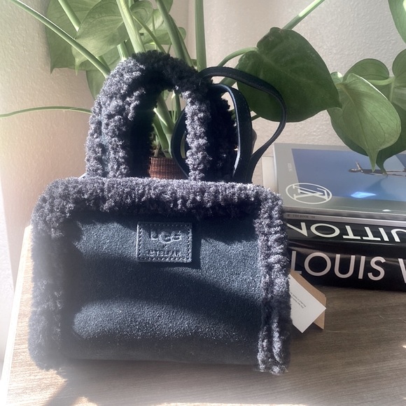 UGG X TELFAR SMALL SHOPPER - Picture 3 of 7